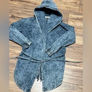 Woman’s Vibrant Miu Acid Wash Denim Hooded Jacket with Belt. Size S.